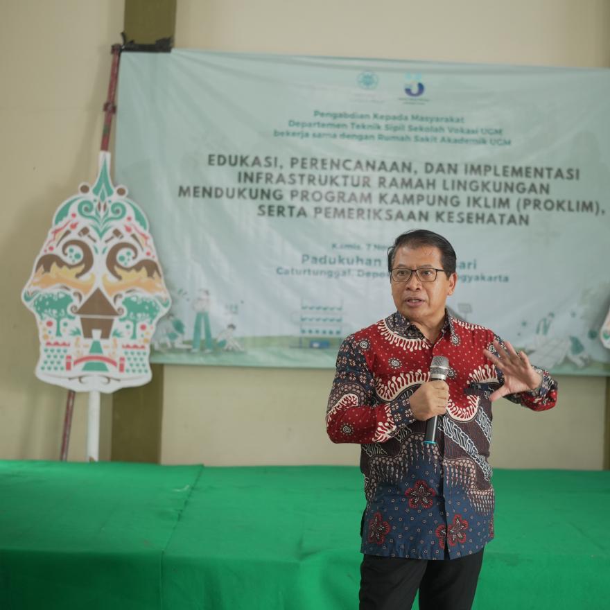 Pemeriksaan Kesehatan Gratis dan Workshop Kampung Iklim di Blimbingsari Bersama Sekolah Vokasi UGM